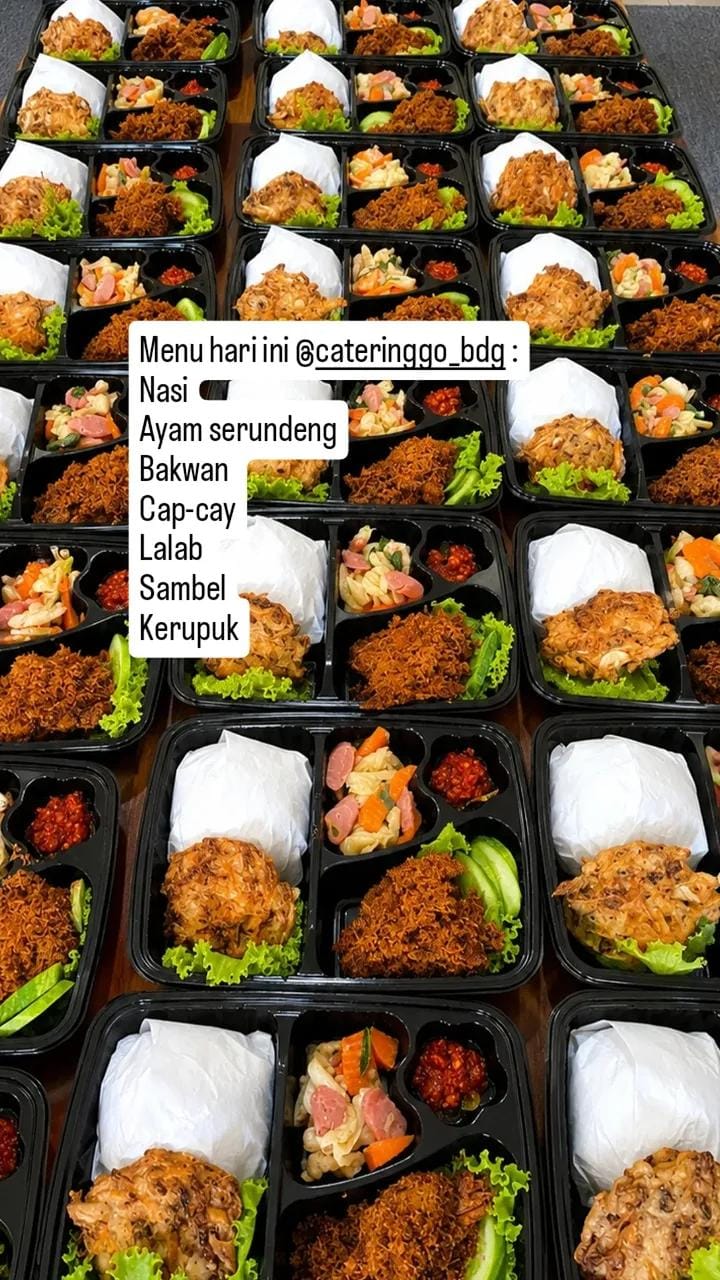 Nasi Box Ayam Serundeng